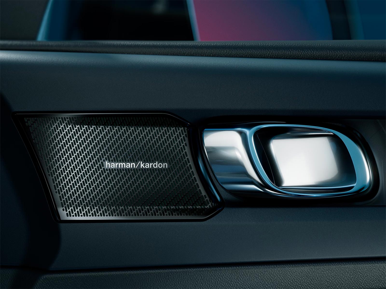 Volvo C40 harman Kardon stereo