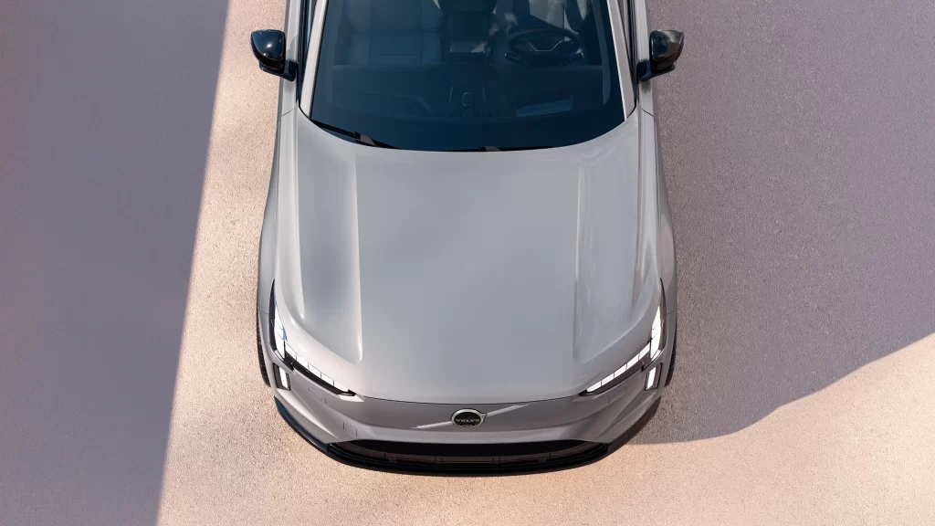 Volvo EX90 med rent og moderne frontdesign