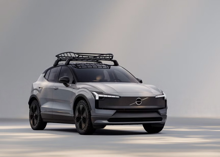 Volvo EX30 Cross Country