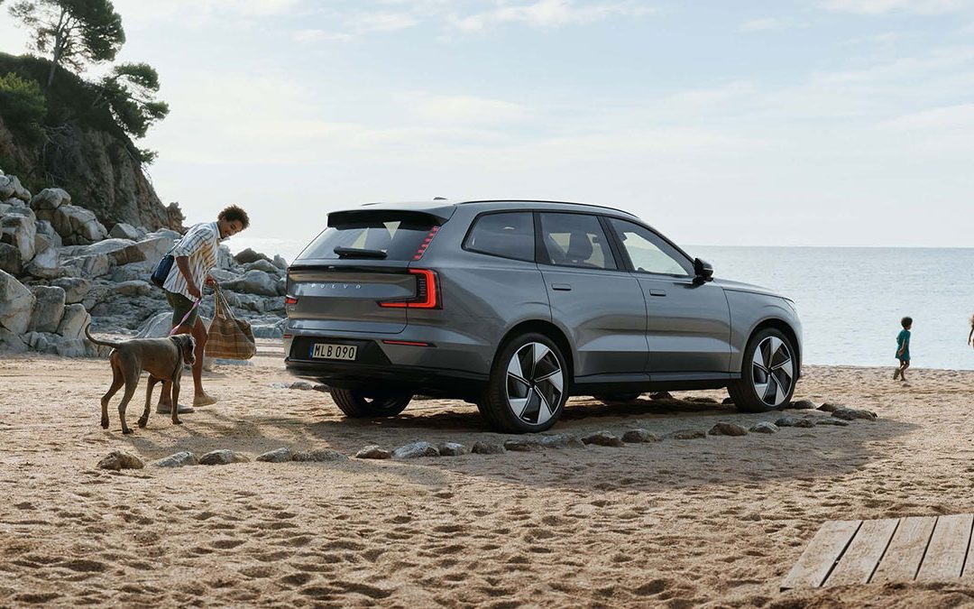 Volvo EX90