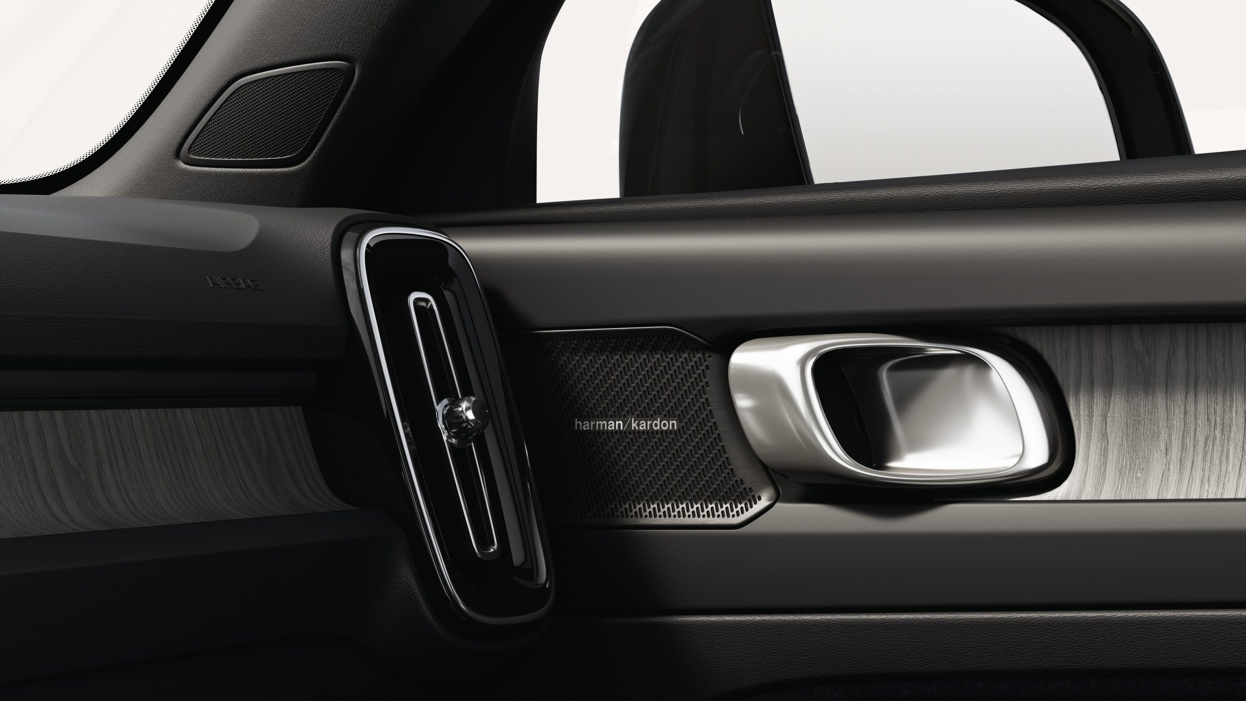 my26_ec40_int_speaker_door_harman_kardon_16x9