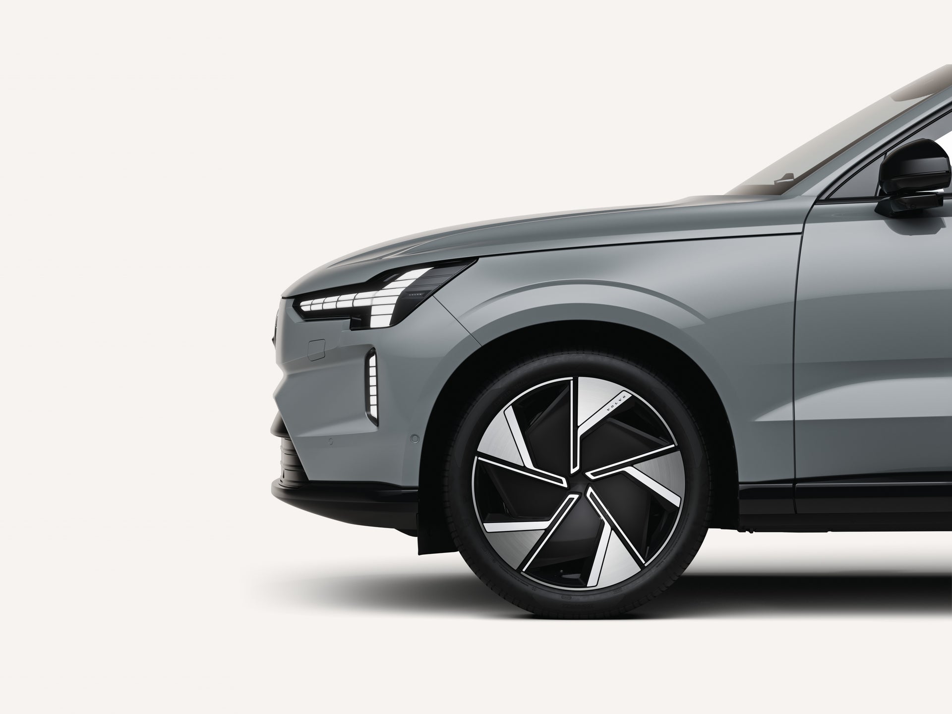 my26_ex90_ext_side_rim_close_up_4x3