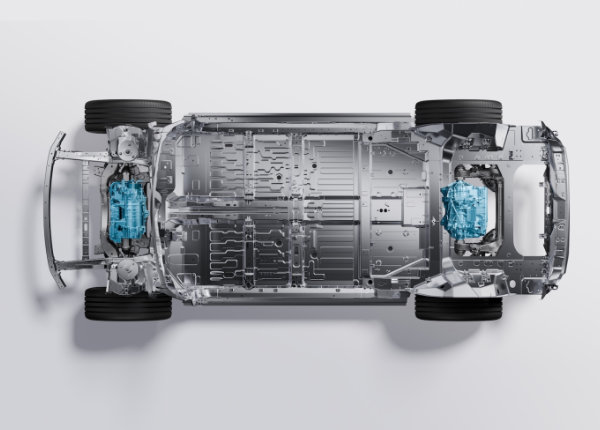 Oversikt over Zeekr 7X-chassis – doble motorer, batteripakke i gulvet og optimal vektfordeling.