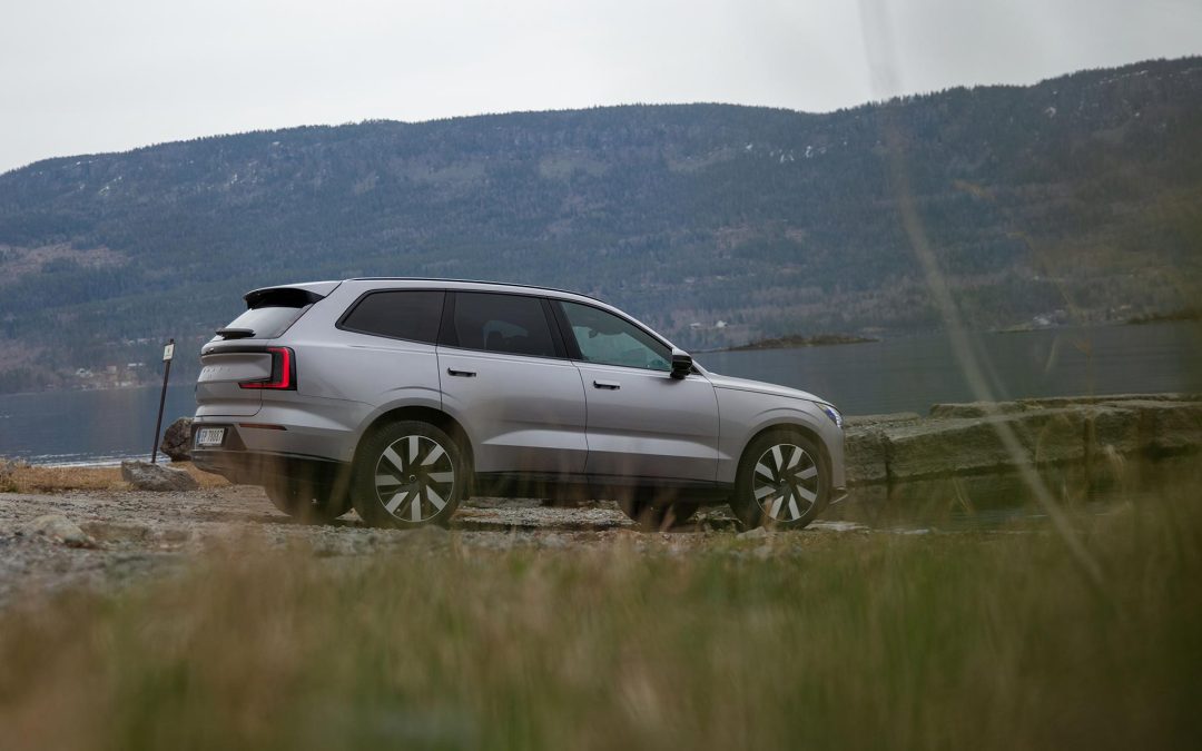 Volvo EX90