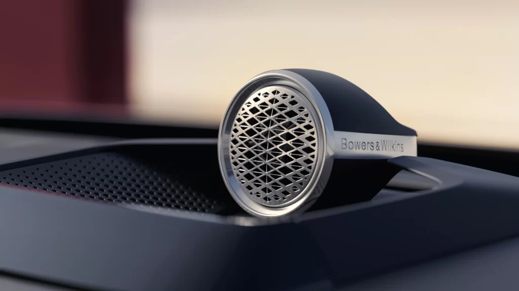 Volvo ES90 Bowers & Wilkins høyttaler i dashbord
