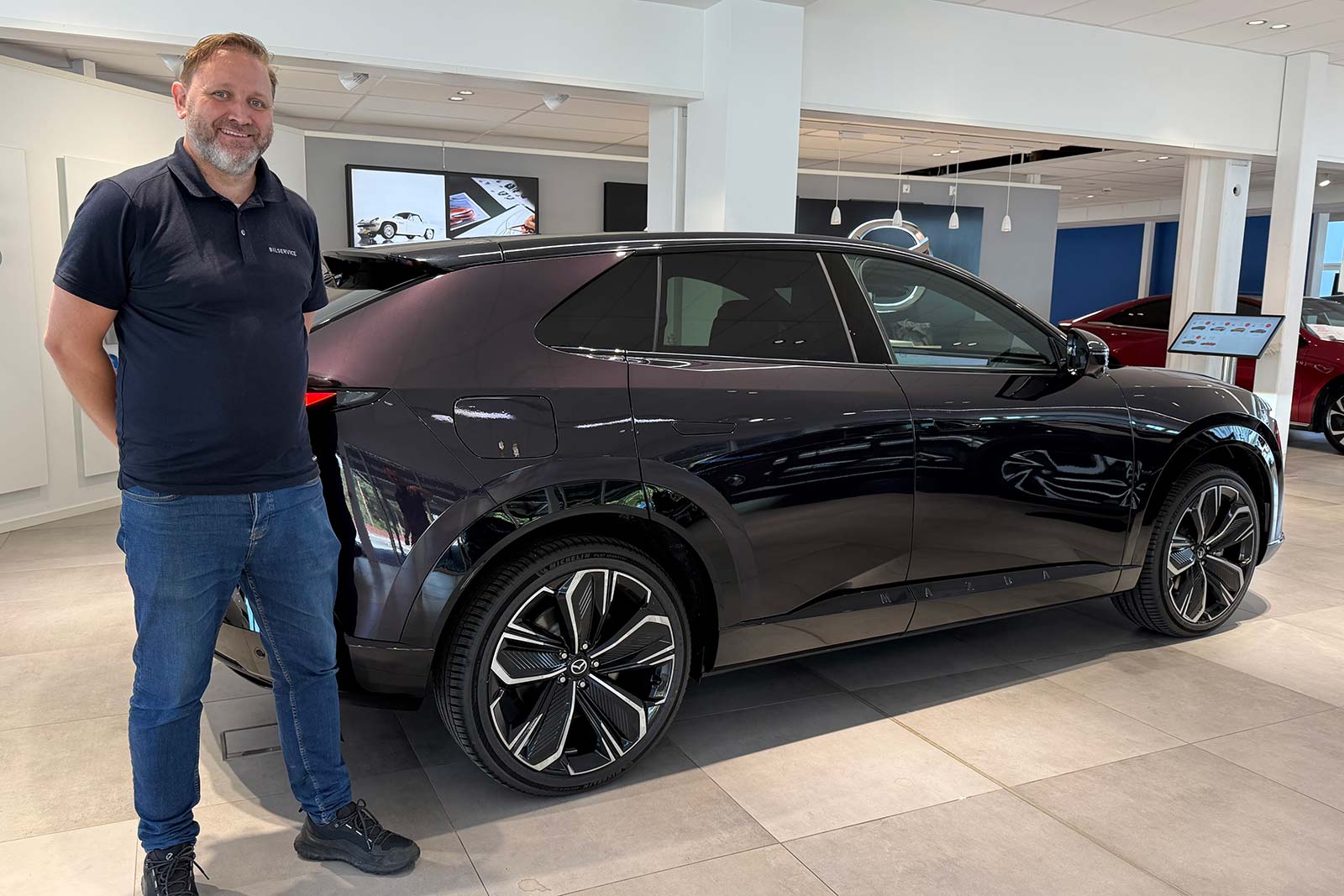 Mazda CX-e6 i showrom på Bilservice Kongsberg